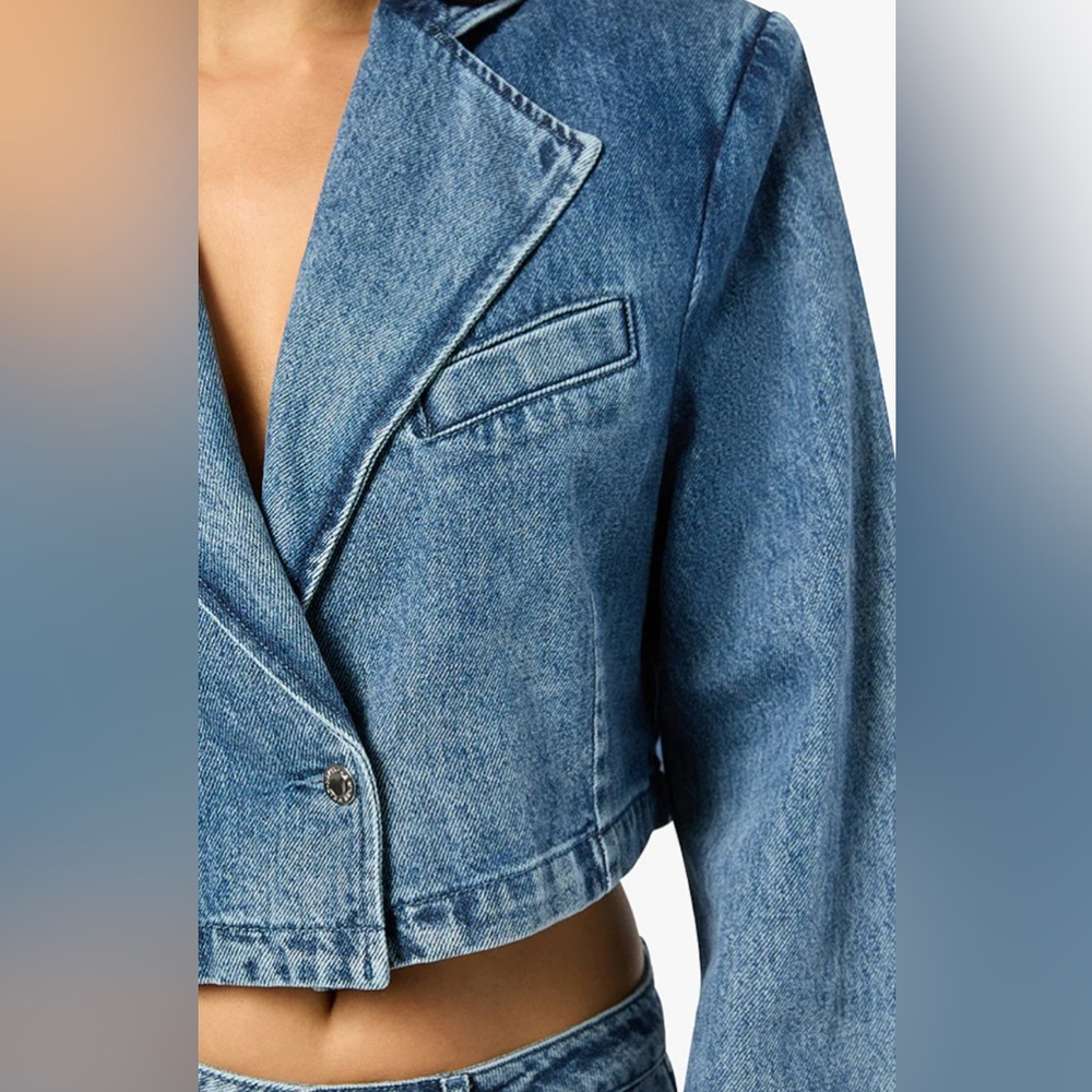 Revolve WeWoreWhat Cropped Denim Blazer in Dark Blue NWT - Picture 5 of 7